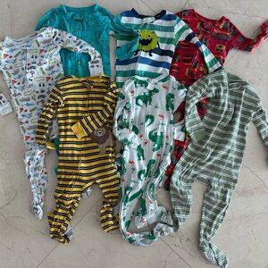 BUNDLE LOT 24 month Carters